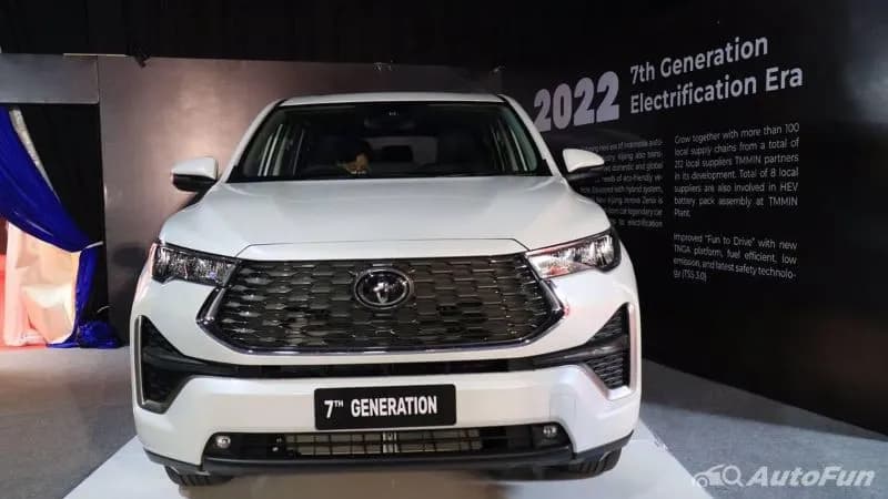 Wujud Apresiasi Positif Masyarakat, All-New Kijang Innova Zenix Hybrid  Raih Car of The Year Otomotif Award 2023  Beragam Lineup Toyota Juga Dianugerahi Model Terbaik dalam Segmennya