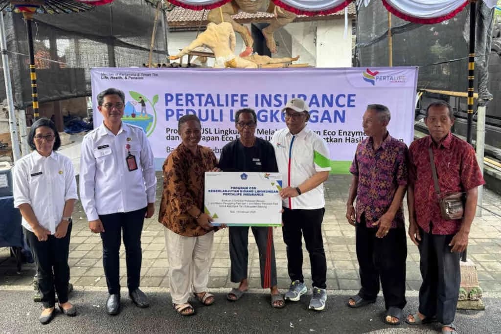 PertaLife Insurance Peduli Lingkungan - Selamatkan Bumi Melalui Eco Enzyme