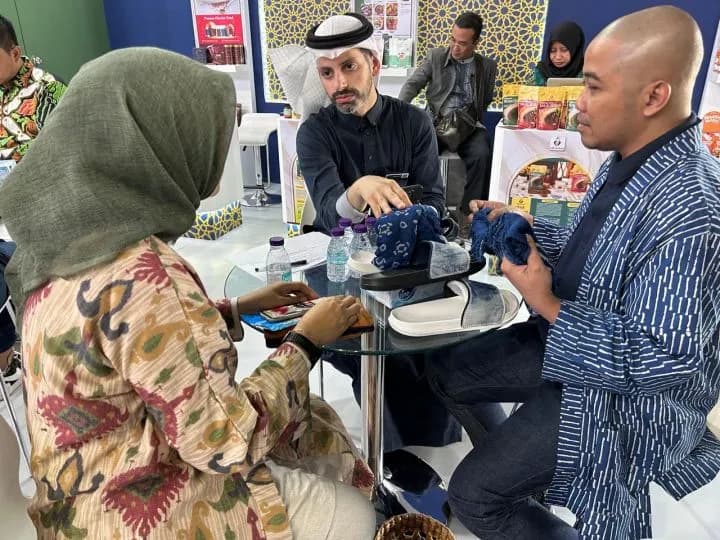 UMK Academy Pertamina Berdampak Nyata, Batik Lokal 'Apikmen' Buktikan Mampu Go Global