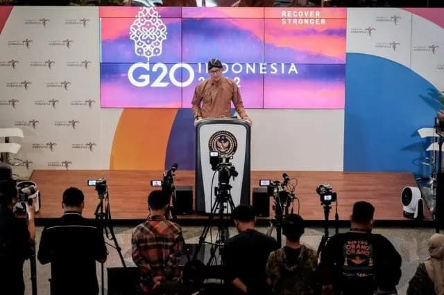 Menparekraf Apresiasi e-VoA Dukung Pengembangan Pariwisata RI dan Pelaksanaan KTT G20