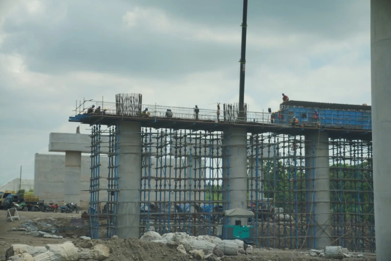 Progres Konstruksi Capai 45,8%, PT JMM Kebut Pembangunan Jalan Tol Solo-Yogyakarta-YIA Kulon Progo Paket 1.1 Kartasura-Klaten