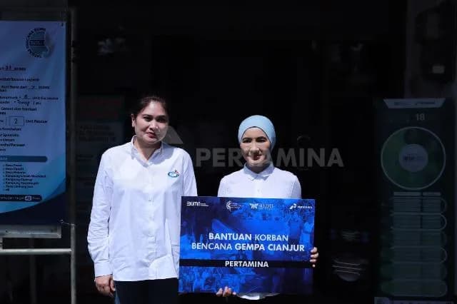 Sambangi Posko Korban Gempa Cianjur, Dirut Pertamina Serahkan Bantuan Sambangi Posko Korban Gempa Cianjur, Dirut Pertamina Serahkan Bantuan