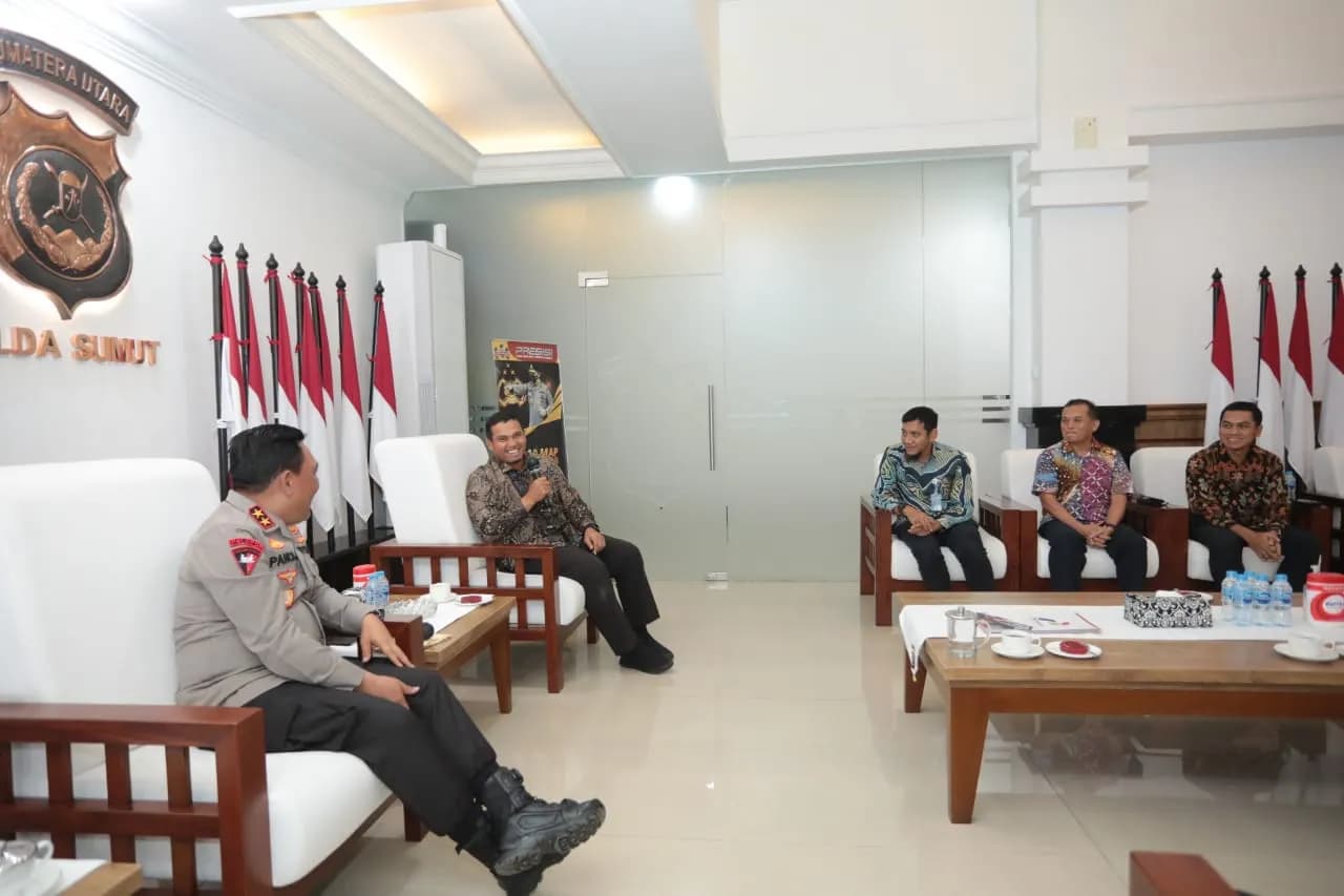 Pertamina Patra Niaga Dukung Penyelenggaraan F1H2O di Danau Toba Pertamina Patra Niaga Dukung Penyelenggaraan F1H2O di Danau Toba