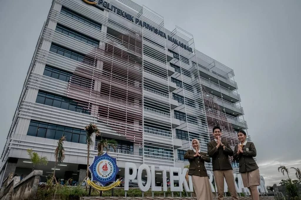 Menparekraf: Pembangunan Gedung Kuliah Terpadu Poltekpar Makassar Dorong Ciptakan SDM Parekraf Unggul