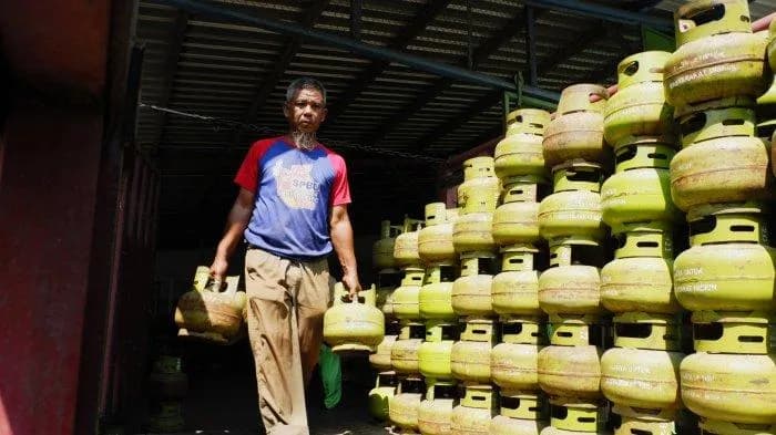 Pertamina Patra Niaga Uji Coba Pencocokan Data dan Transaksi Digital LPG 3 Kg di 4 Kota Jawa Tengah
