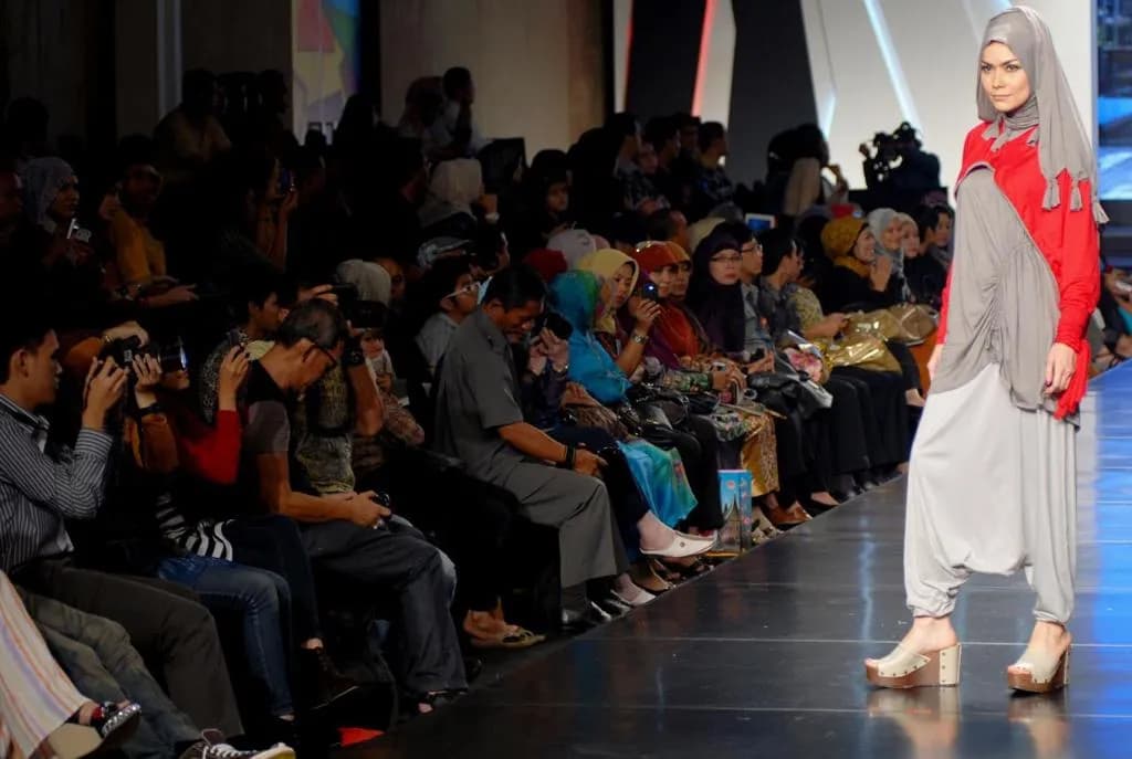 Kemenparekraf: Jakarta Muslim Fashion Week 2024 Tingkatkan Peluang Indonesia Jadi Pusat Modest Fesyen Dunia