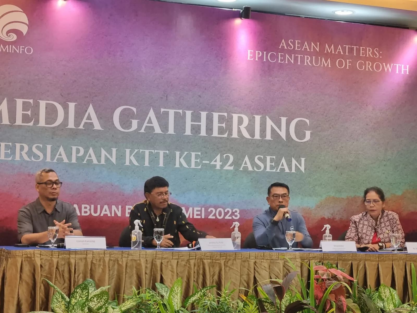 Indonesia Siapkan Helpdesk Informasi Wisata saat KTT ke-42 ASEAN di Labuan Bajo