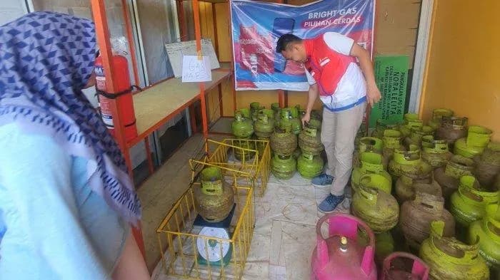 Pertamina Patra Niaga Regional Sumbagsel Pastikan Ketersediaan LPG 3Kg di Bengkulu Aman Pertamina Patra Niaga Regional Sumbagsel Pastikan Ketersediaan LPG 3Kg di Bengkulu Aman