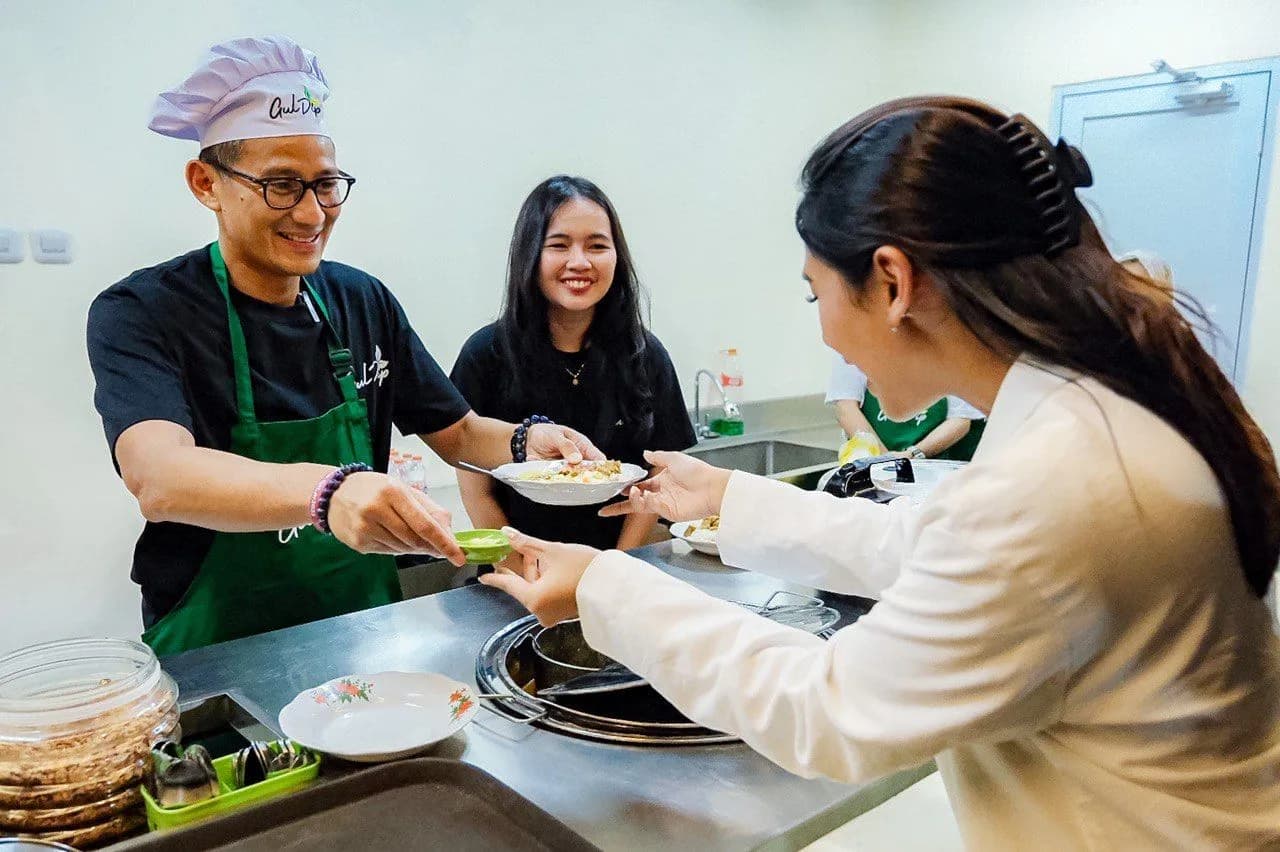 Menparekraf: Wisata Kuliner Jadi Salah Satu Daya Tarik Utama Destinasi Kota di Indonesia Menparekraf: Wisata Kuliner Jadi Salah Satu Daya Tarik Utama Destinasi Kota di Indonesia