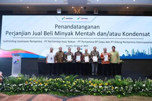 Dukung Penyaluran Energi, Pertamina Subholding Upstream Regional Kalimantan Tandatangani 3 Perjanjian