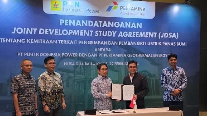 Komitmen Dorong Komersialitas PLTP PT Pertamina Geothermal Energy Tbk. dan PT PLN IP Jalin Kemitraan Strategis melalui Co-Generation Komitmen Dorong Komersialitas PLTP PT Pertamina Geothermal Energy Tbk. dan PT PLN IP Jalin Kemitraan Strategis melalui Co-Generation
